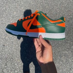 Miami dunks